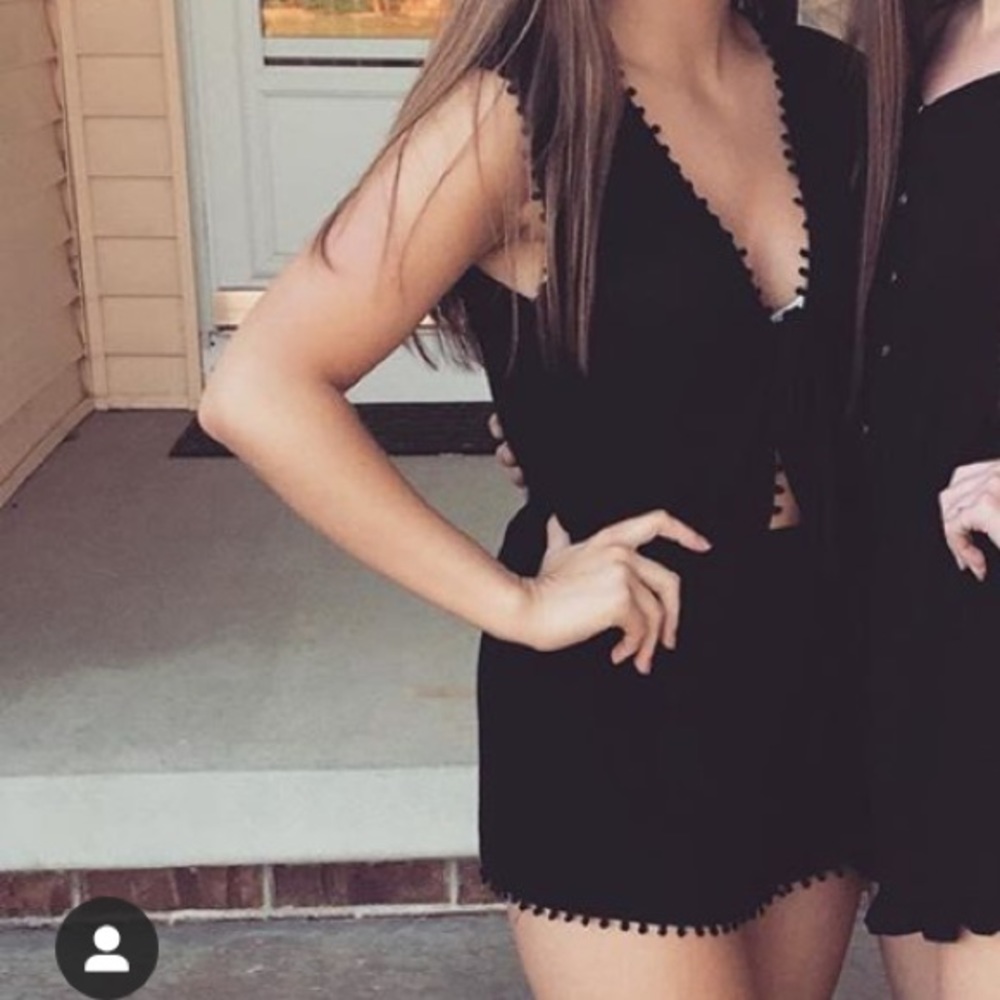 Low cut romper